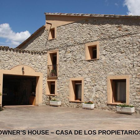 Cal Riba Guest House La Llacuna Exterior photo