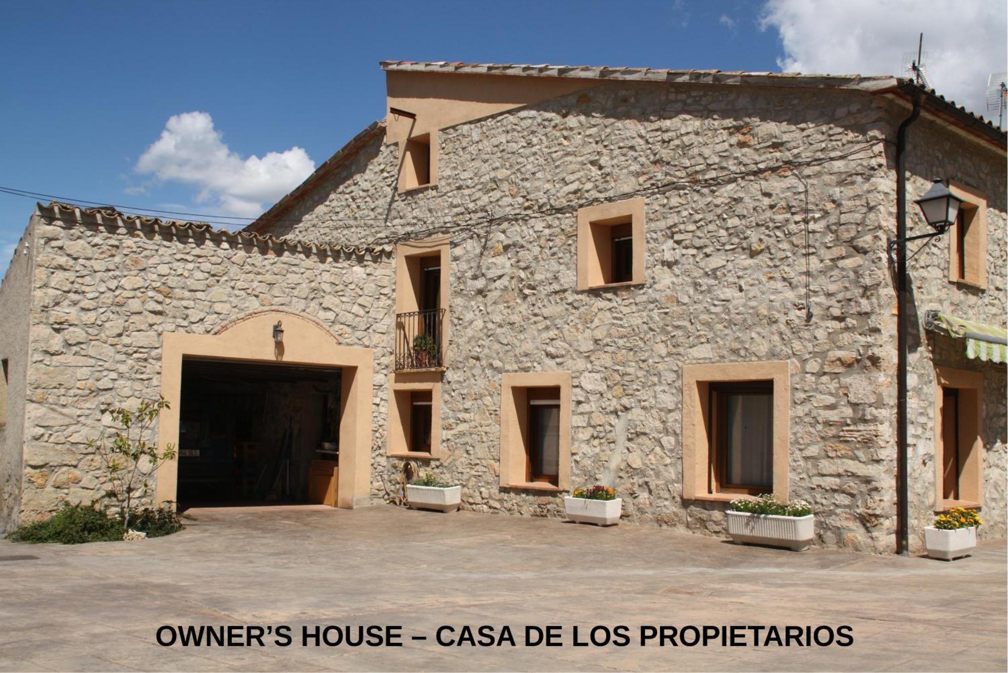 Cal Riba Guest House La Llacuna Exterior photo
