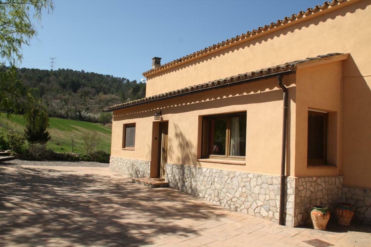 Cal Riba Guest House La Llacuna Exterior photo