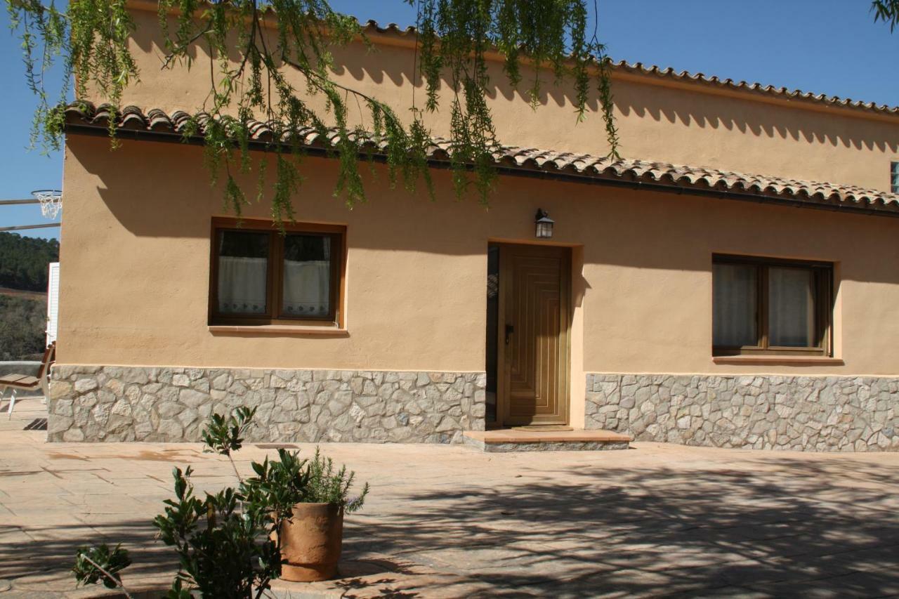 Cal Riba Guest House La Llacuna Exterior photo